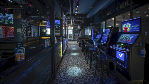 Pub pelit 1